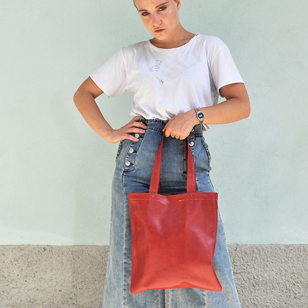 dark-red-shopper-2